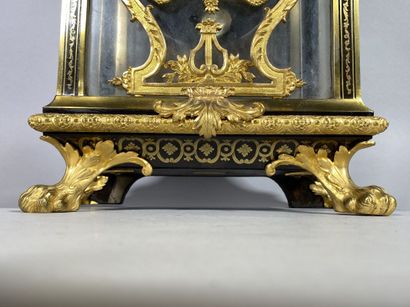 null Cartel in Boulle style marquetry and gilded bronze trim, the dial with a chiseled...