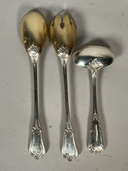 null Silver salad servers in the Louis XV style, and a silver ladle of a similar...