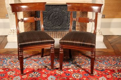 Pair of mahogany and mahogany veneer chairs,...
