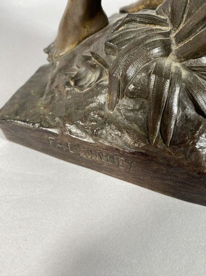 null Étienne-Maurice FALCONET (1716 - 1791) d'après 
Diane au bain 
Sujet en bronze...