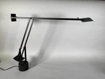 null Richard SAPPER (1932-2015) & Artémide Edition
Desk lamp model Tizio in black...