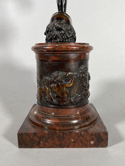 null Jean de BOLOGNE (1524-1608) d'après
Fortune 
Sujet en bronze reposant sur une...