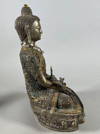 null Bouddha sujet en bronze 
H. 31 cm