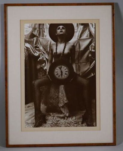 null Irina IONESCO (born in 1930)
Portrait with a clock
Photograph signed lower left...