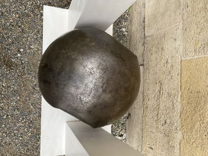 null Martial GUILLOT de SUDUIRAUT (1945-1996)
Abstract composition
Metal sculpture...