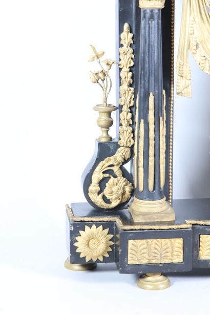 null Portico clock in black marble and gilt bronze trim, the round white enamelled...