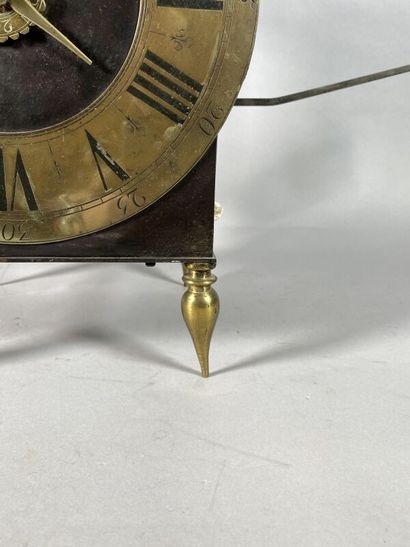 null Important city lantern in iron, bronze and brass, the dial with Roman and Arabic...