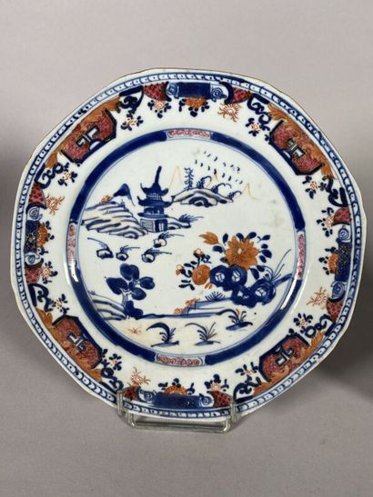 null JAPAN
Two hexagonal plates with Imari decoration of pagodas in a landscape....