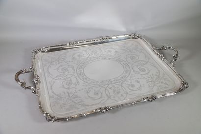 null CHRISTOFLE, large silver platter with two handles in stylized foliage, engraved...