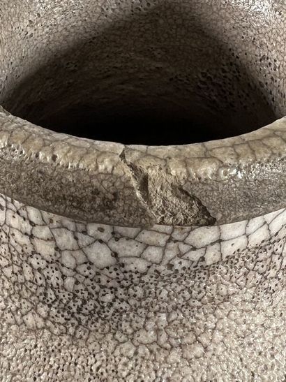 null René BUTHAUD (1886-1986)
Vase called snake skin 
Proof in glazed ceramic cracked
Signed...