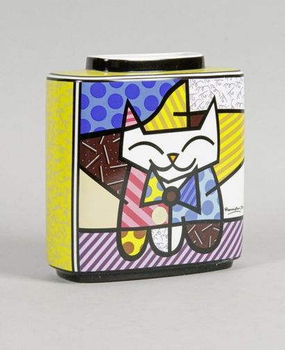 null Roméro BRITTO – né en 1963 VASE SAMMY Céramique d’édition sérigraphiée. H. :...