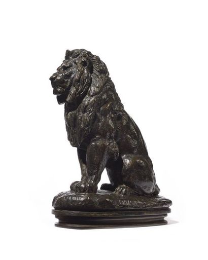 null Lion assis N°2 Épreuve en bronze patiné, signée 20,5 x 17 cm Bibliographie:...