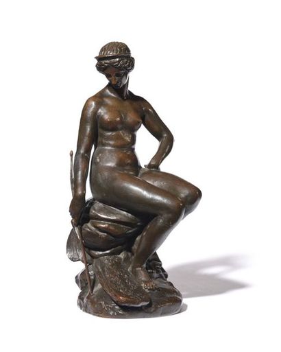 null Junon (sans profil) Épreuve en bronze patiné, signée 	 H : 28 cm Bibliographie:...