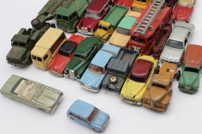 null Miniatures Camions et Automobiles

24 miniatures en métal, échelle 1/43 ème....