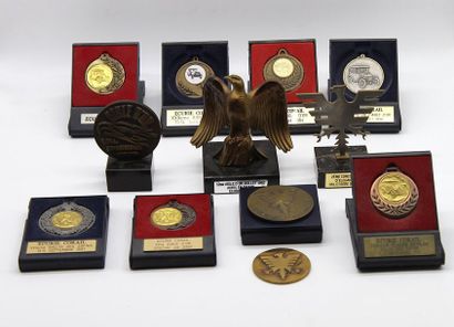 null Ecurie Corail - Rallye Aigle D'Or

Ensemble de souvenirs ( Médailles et trophées)...