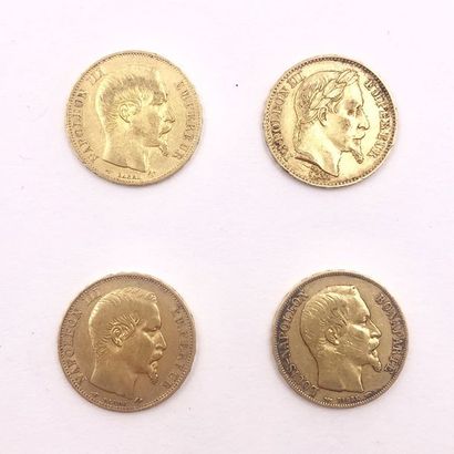 null QUATRE PIECES en or jaune de 20 Francs, trois au profil de Napoléon III tête...