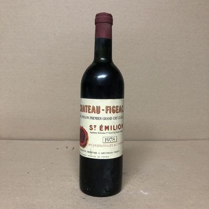 null 1 bottle CHÂTEAU FIGEAC 1978 1st GCC (B) (low light level, withered label, very...