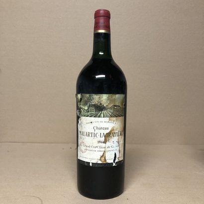 null 1 magnum CHÂTEAU MALARTIC LAGRAVIÈRE 1966 (very low level, label damaged, very...