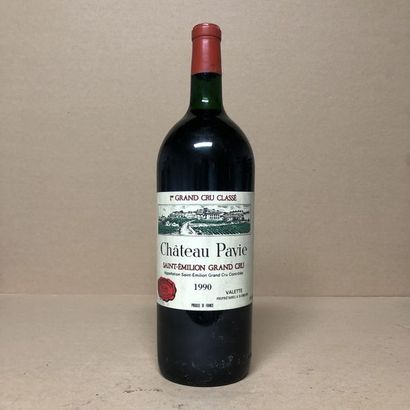 null 1 magnum CHÂTEAU PAVIE 1990 1st GCC (A) (low light level, withered label)