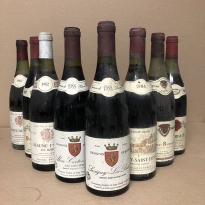 null 8 bouteilles : 1 VOSNE- ROMANEE 1981 Bouhey Alex, 2 POMMARD 1982 Rebourgeon...