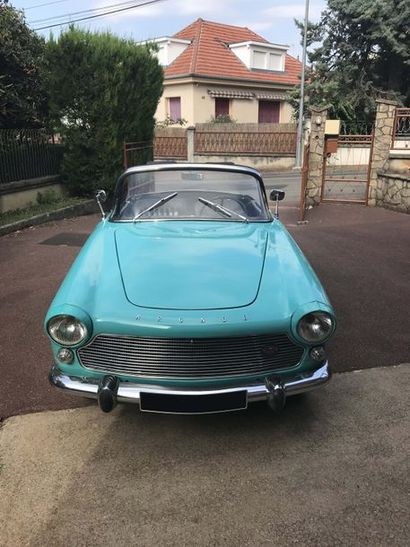 1960 SIMCA Aronde Océane Numéro de série 2780858


Carrosserie Facel


Carte grise...