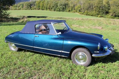 1971 CITROËN DS Cabriolet Numéro de série 01FD0866


Très belle réplique en tôle


Hard...