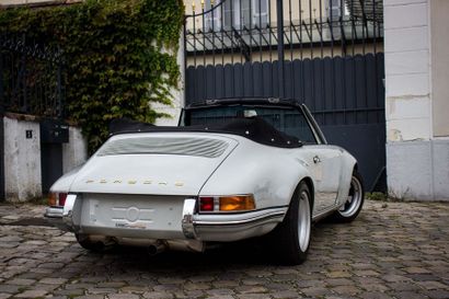 1986 PORSCHE 911 Carrera 3,2 Cabriolet "Backdated" Numéro de série WP0ZZZ91ZGS170205


Réalisation...