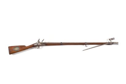 null Fusil de récompense « Donné par le Roi » à silex modèle 1817. Canon rond à pans...