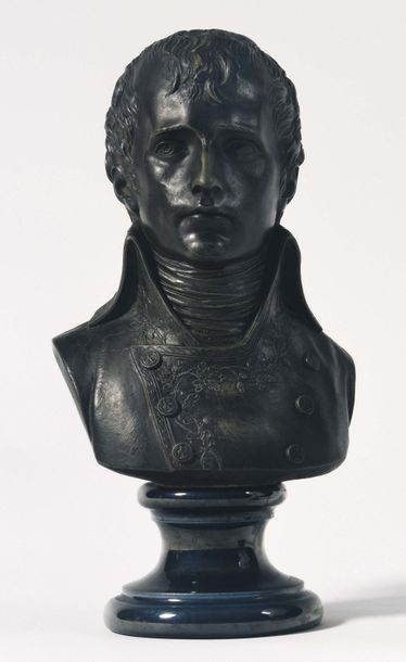 null "Bonaparte 1st Consul". Bust in patinated bronze biscuit on blue porcelain pedestal...