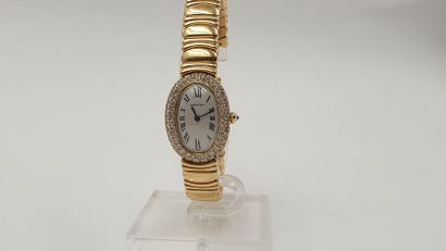 null BATHBOAT" CARTIER, circa 2000 Rare ladies' wristwatch, oval case in 18k yellow...
