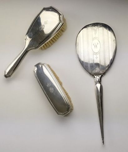 null TIFFANY & Co A hairbrush and a clothing brush in monogrammed silver "FMAIP"...