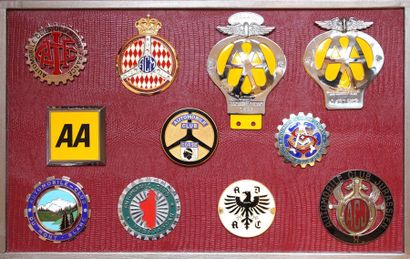 null Collection de 11 Badges Automobiles Français et étrangers

Collection de 11...