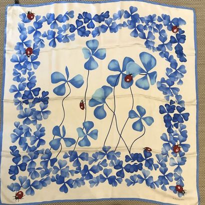 null CELINE -LANCEL LANCEL- Foulard fond blanc à motif de coccinelle et fleurs bleu...