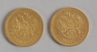 null Deux pièces en or de 15 Roubles de 1897 poids: 12,8 gr