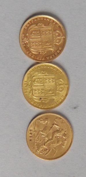 null Trois pièces en or demi souverains Britanniques deux de 1887 et une de 1910...