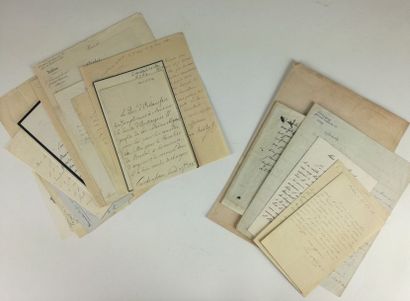 null ORLEANS (Family), 19th - 20th centuries. - About 25 letters. - The future King...