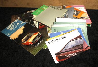 null Documentation Audi Fort lot de catalogues, dépliants et feuillets sur la marque...