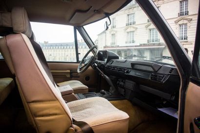 1985RANGE ROVER V8 3.5L 3 PORTES Numéro de série SALLHABV8BA153521

Type RR200

Même...