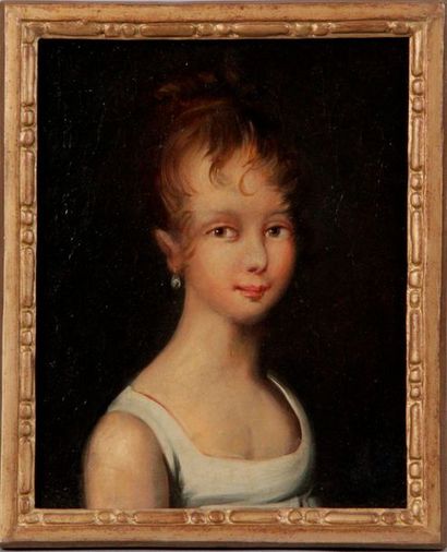 null FRENCH SCHOOL OF THE XIX Century. "Portrait of a young girl" Oil on canvas 27...
