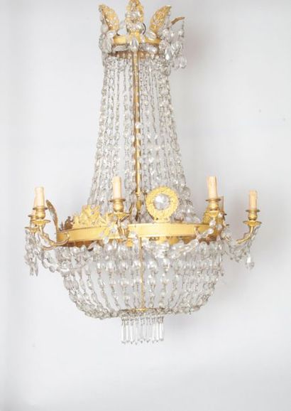 null GREAT LIGHT CHANDLE BASKET with eight arms of light, bronze and brass, decorated...