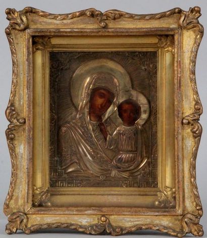 null ICONE « Vierge Marie de Kazan » Russie, XIXe siècle Tempera sur bois, oklad...