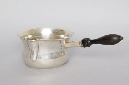 null CASSEROLE in plain silver 950 thousandths, the handle in blackened wood. Minerva,...