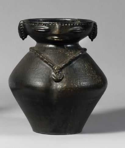 null SUZANNE RAMIE (1905-1974) MADOURA Éditeur Importante vase anthropomorphe en...