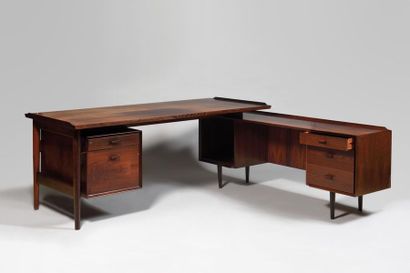 null DANISH WORK OF THE 1960's Large desk with rectangular top, short sides in cabaret,...