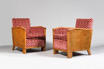 null MODERNIST WORK Pair of comfortable cubic armchairs with walnut veneer side panels,...