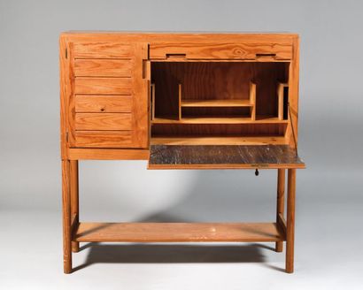 null PIERRE GAUTIER-DELAYE (1923-2006) VERGNERE Publisher " Week-end " Small cabinet...