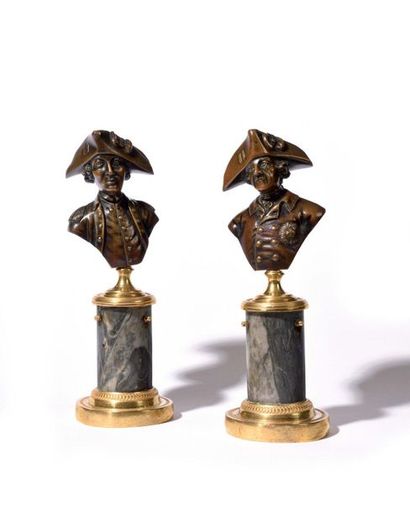 null « Le Grand Frédéric » « Georges Washington » Paire de bustes en bronze patiné...