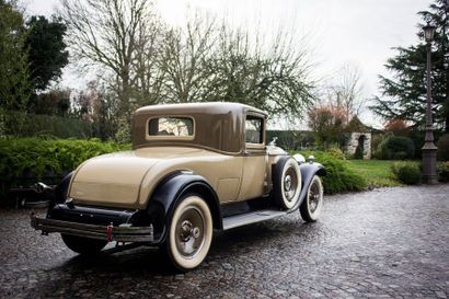 1930 PACKARD 733 Standard Eight Coupé Carrosserie : Coupe 
Numéro de série : 281068...