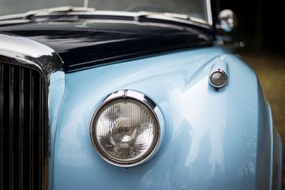 1958 BENTLEY S1 Convertible Conversion Numéro de série B.174.FA

Réalisation ancienne...