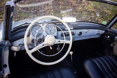 1958 MERCEDES-BENZ 190 SL Numéro de série 1210407501011

Bel état de restauration

Carte...